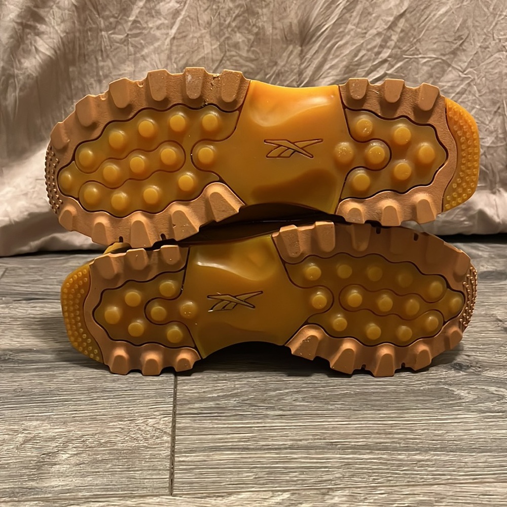 Cardi B Reebok - Picture 4 of 6